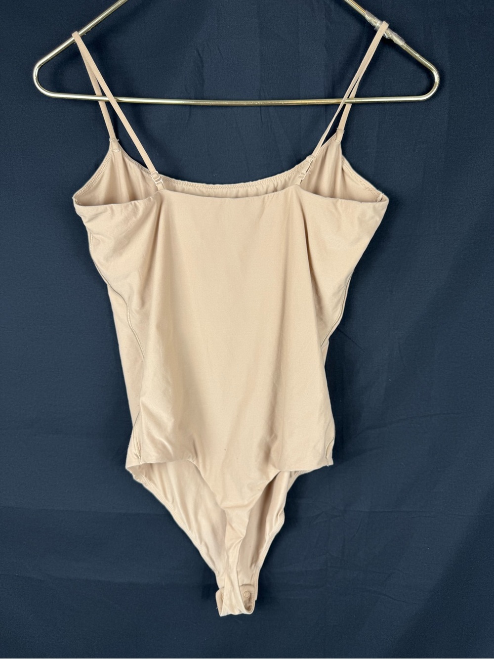 Quince Smoothing Cami Bodysuit Womens Large L Nude Beige Spaghetti Strap Tank - Picture 3 of 3